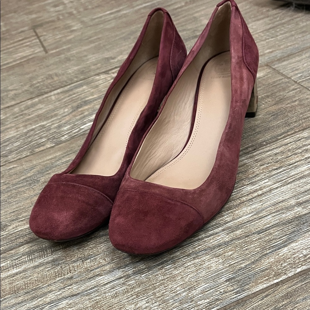 Tory Burch Evelyn Plum Maroon Suede Block Heels Size 9.5 M Shoes - Picture 3 of 14
